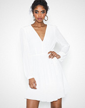 Glamorous Long Sleeve Flounce Dress