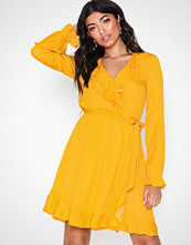 Glamorous Long Sleeve Frill Dress