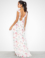 NLY Eve Flowy Flounce Wrap Gown Blomstrete