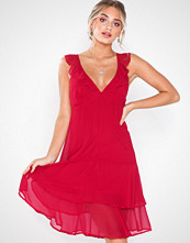 NLY Eve Flounce Dream Dress