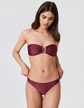 NA-KD Swimwear Shiny Low Waist Bikini Panty röd