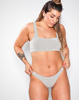 Motel bikini, Shani Bottom Motel bikini, Shani Bottom
