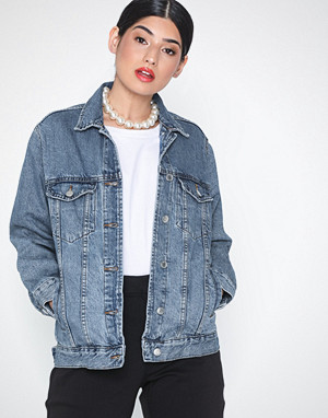 Gina Tricot jakke, The Oversized Denim Jacket Gina Tricot jakke, The Oversized Denim Jacket