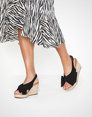 UGG Australia pumps, W Camilla Black UGG Australia pumps, W Camilla Black