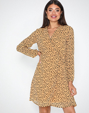 Moss Copenhagen kjole, Morsa Rosalie Wrap Dress AOP Moss Copenhagen kjole, Morsa Rosalie Wrap Dress AOP
