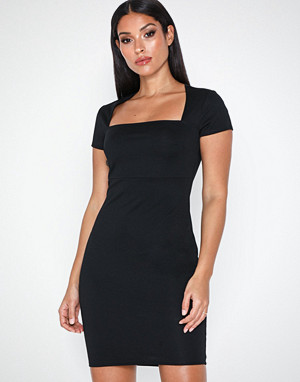 NLY One Square Neck Mini Dress Fashionstreet.no NLY One Hooked Front Dress