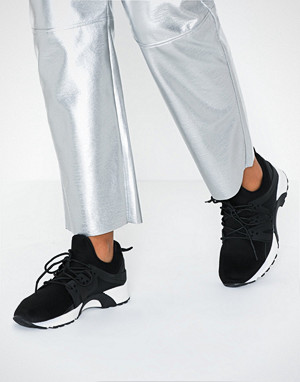 Duffy sneakers, Smooth Sneaker Duffy sneakers, Smooth Sneaker