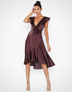 NLY Eve Flounce Wrap Dress