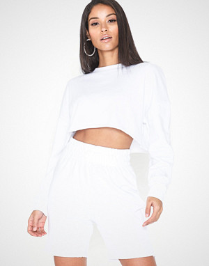 Missguided jumpsuit, Crop Sweater Cycling Shorts Set Missguided jumpsuit, Crop Sweater Cycling Shorts Set