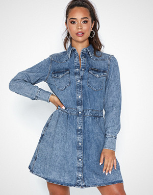 Calvin Klein kjole, Praire Dress