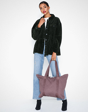 DAY et håndveske, Day Gweneth Q Topaz Bag Taupe DAY et håndveske, Day Gweneth Q Topaz Bag Taupe
