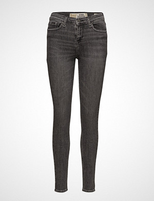 Superdry jeans, Super Crafted- Skinny Mid Rise Superdry jeans, Super Crafted- Skinny Mid Rise