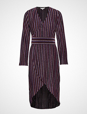 Aéryne kjole, Lauryn Dress Knelang Kjole Lilla AÉRYNE Aéryne kjole, Lauryn Dress Knelang Kjole Lilla AÉRYNE
