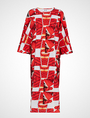 R/H Studio kjole, Mumba Dress Knelang Kjole Rød R/H STUDIO R/H Studio kjole, Mumba Dress Knelang Kjole Rød R/H STUDIO