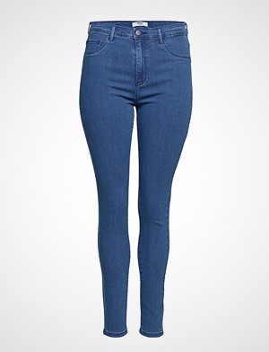 Only Carmakoma jeans, Carstorm Push Up Hw Sk Jeans Mbd Noos Skinny Jeans Blå ONLY CARMAKOMA Only Carmakoma jeans, Carstorm Push Up Hw Sk Jeans Mbd Noos Skinny Jeans Blå ONLY CARMAKOMA