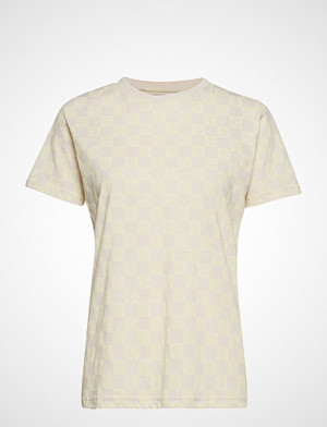 Baum Und Pferdgarten T-skjorte, Jolee T-shirts & Tops Short-sleeved Creme BAUM UND PFERDGARTEN Baum Und Pferdgarten T-skjorte, Jolee T-shirts & Tops Short-sleeved Creme BAUM UND PFERDGARTEN