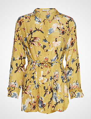 Masai bluse, Ivonne Blouse Bluse Langermet Gul MASAI Masai bluse, Ivonne Blouse Bluse Langermet Gul MASAI