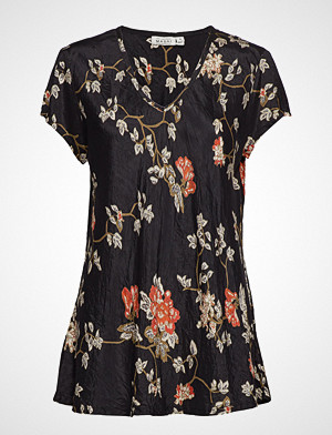 Masai bluse, Kaza Top Bluse Kortermet Svart MASAI Masai bluse, Kaza Top Bluse Kortermet Svart MASAI
