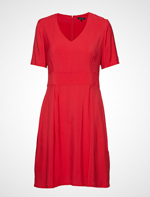 Marc O'Polo kjole, Woven Dress Knelang Kjole Rød MARC O'POLO Marc O'Polo kjole, Woven Dress Knelang Kjole Rød MARC O'POLO