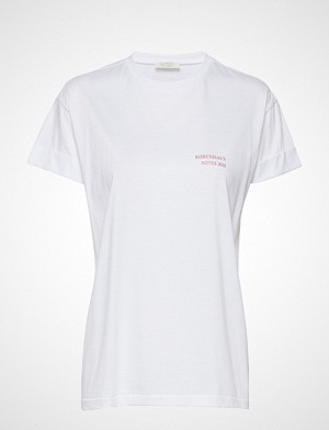 Notes du Nord T-skjorte, Marvel T-Shirt T-shirts & Tops Short-sleeved Hvit NOTES DU NORD