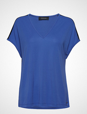 Peak Performance T-skjorte, W Tess T T-shirts & Tops Short-sleeved Blå PEAK PERFORMANCE Peak Performance T-skjorte, W Tess T T-shirts & Tops Short-sleeved Blå PEAK PERFORMANCE