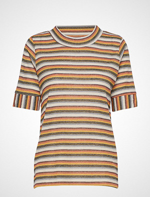 Ichi T-skjorte, Ihverona Ss T-shirts & Tops Short-sleeved Multi/mønstret ICHI Ichi T-skjorte, Ihverona Ss T-shirts & Tops Short-sleeved Multi/mønstret ICHI