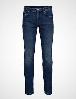 J.Lindeberg collegegenser, Jay Strike Slim Jeans Blå J. LINDEBERG J.Lindeberg collegegenser, Jay Strike Slim Jeans Blå J. LINDEBERG