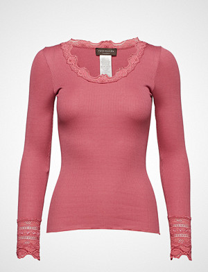 Rosemunde T-skjorte, Silk T-Shirt Regular Ls W/Wide Lace T-shirts & Tops Long-sleeved Rosa ROSEMUNDE Rosemunde T-skjorte, Silk T-Shirt Regular Ls W/Wide Lace T-shirts & Tops Long-sleeved Rosa ROSEMUNDE