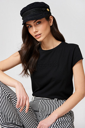 NA-KD Urban T-skjorte, NA-KD Stitch Tee NA-KD Urban T-skjorte, NA-KD Stitch Tee