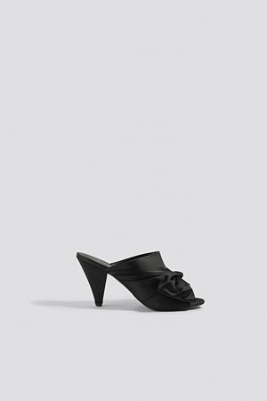NA-KD Shoes pumps, Bow Detail Mule Heels svart NA-KD Shoes pumps, Bow Detail Mule Heels svart