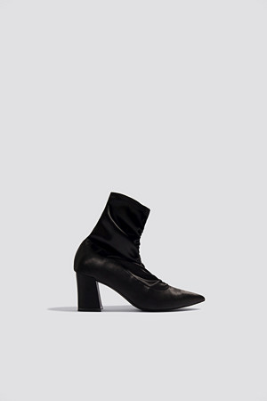 NA-KD Shoes pumps, Gathered Front Sock Boots svart NA-KD Shoes pumps, Gathered Front Sock Boots svart
