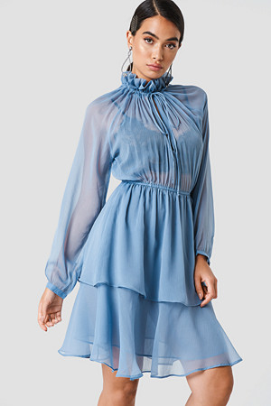 NA-KD Boho kjole, High Frill Neck Dress blå NA-KD Boho kjole, High Frill Neck Dress blå
